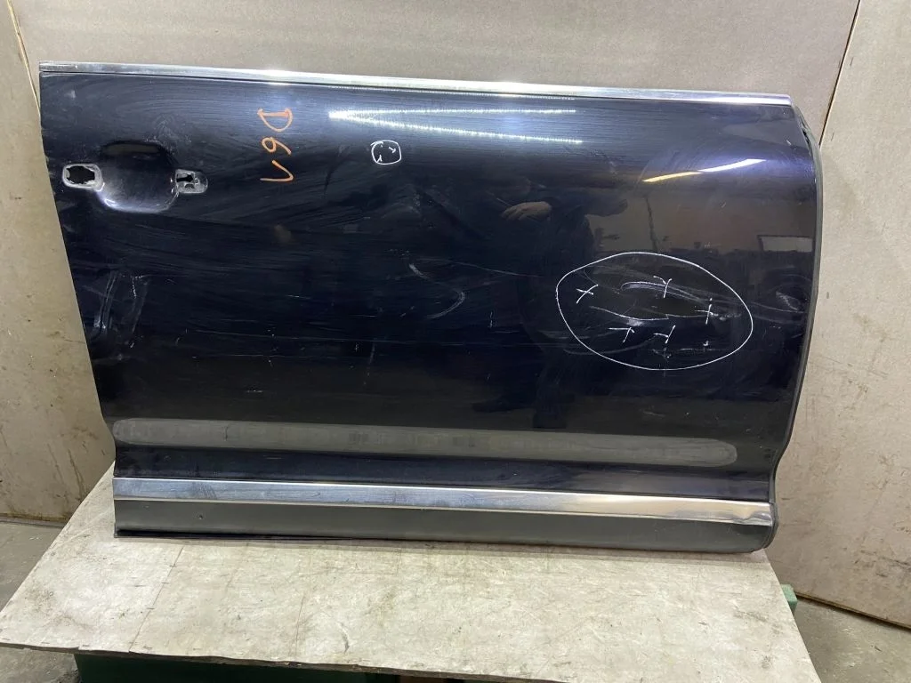 Дверь передняя правая VW Touareg 1 Туарег