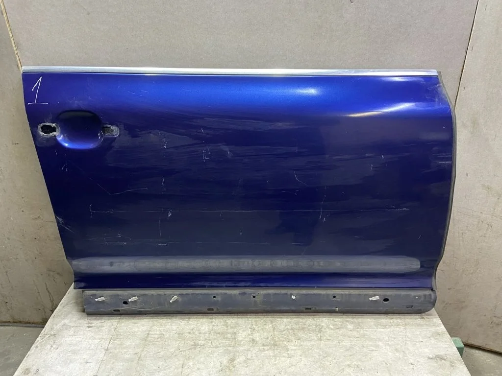 Дверь передняя правая VW Touareg 1 НЕ ОРИГИНАЛ