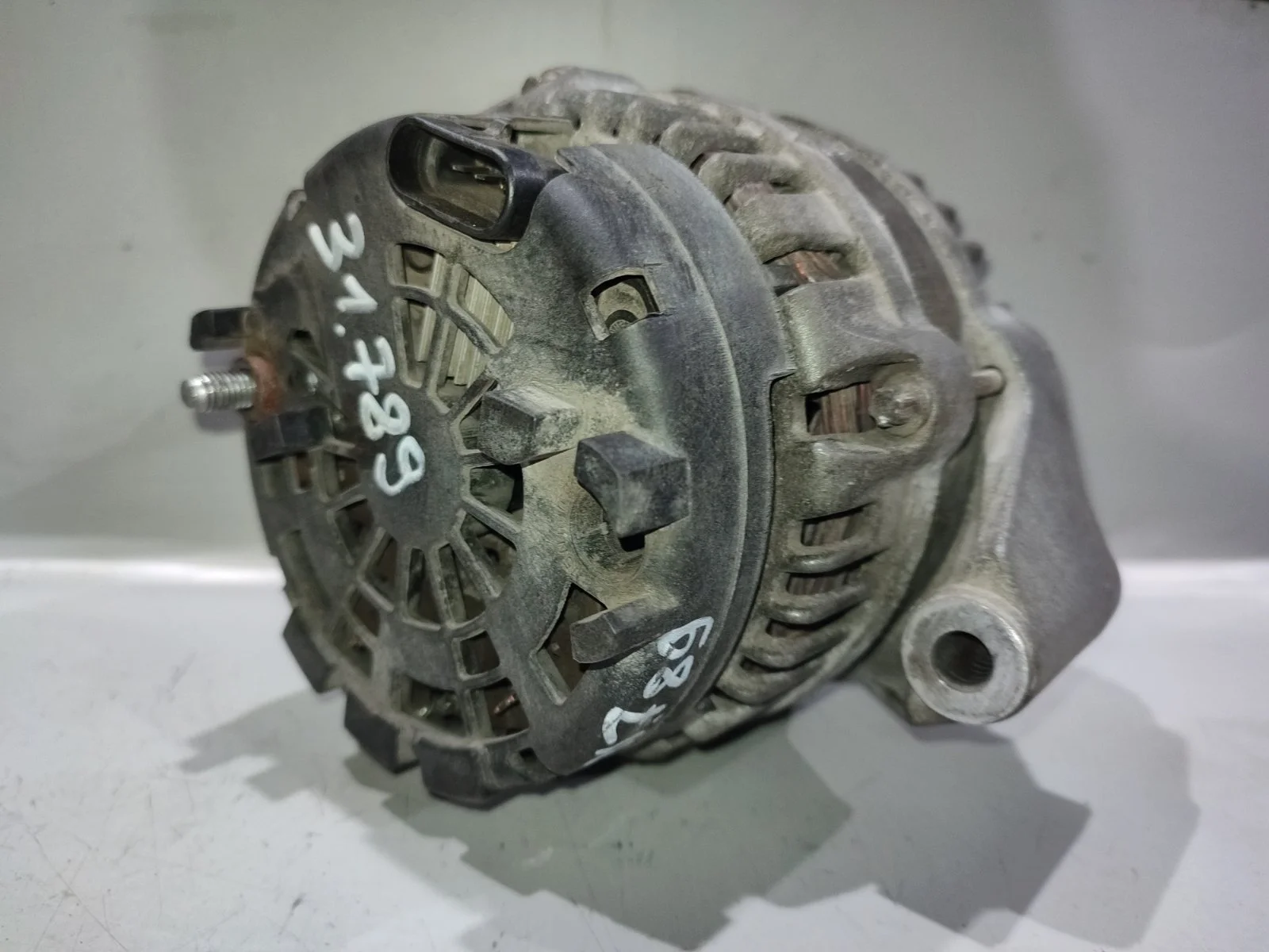 Генератор SsangYong Kyron