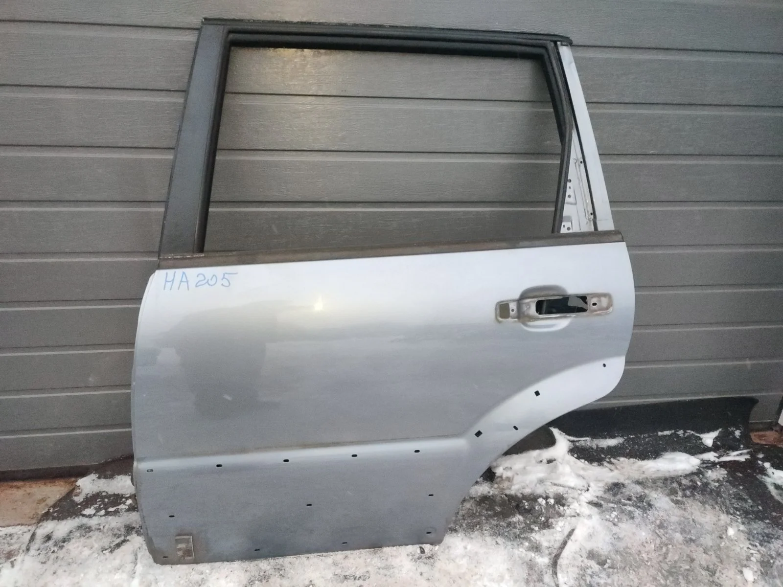 Дверь SsangYong Rexton 2012 Y250