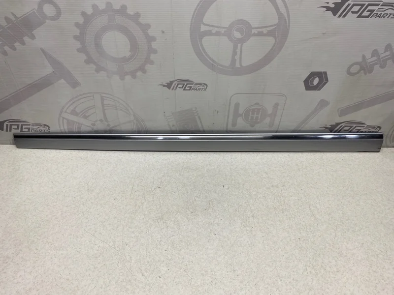 Молдинг передней левой двери Mercedes-benz 2004 W211