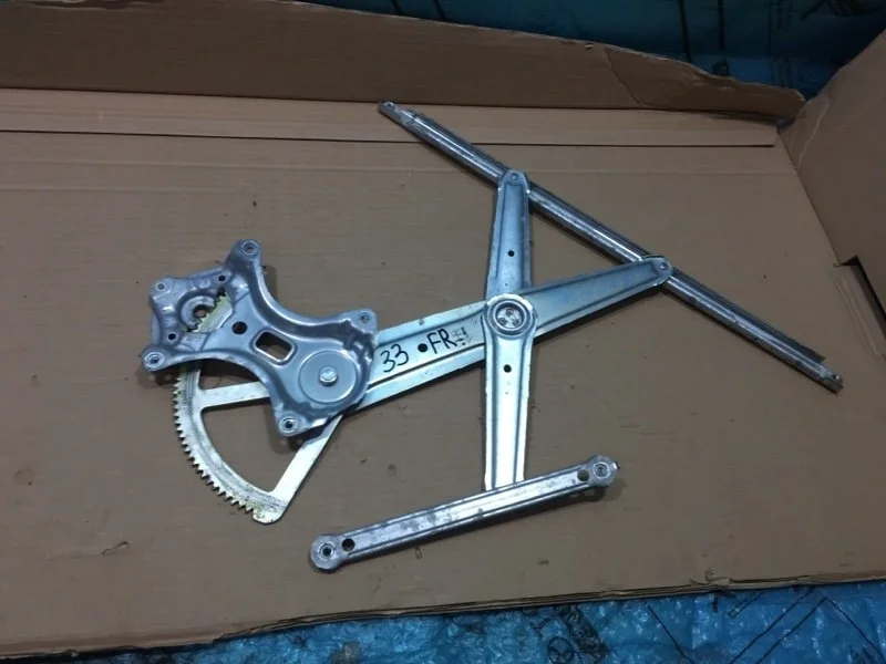 Стеклоподъемный механизм TOYOTA Land Cruiser 2018 6980160080 URJ202 4.5 1VD-FTV, передний правый