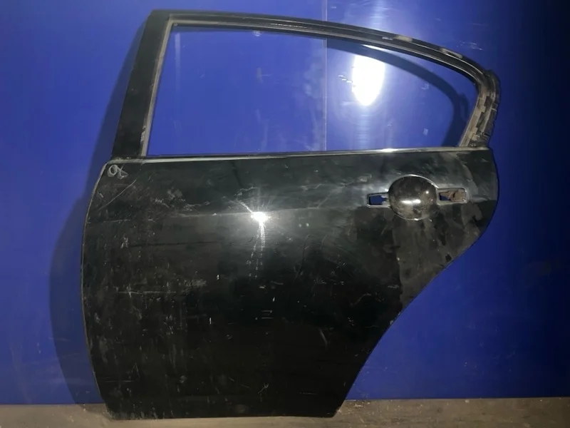 Дверь Infiniti G25 2009 V36