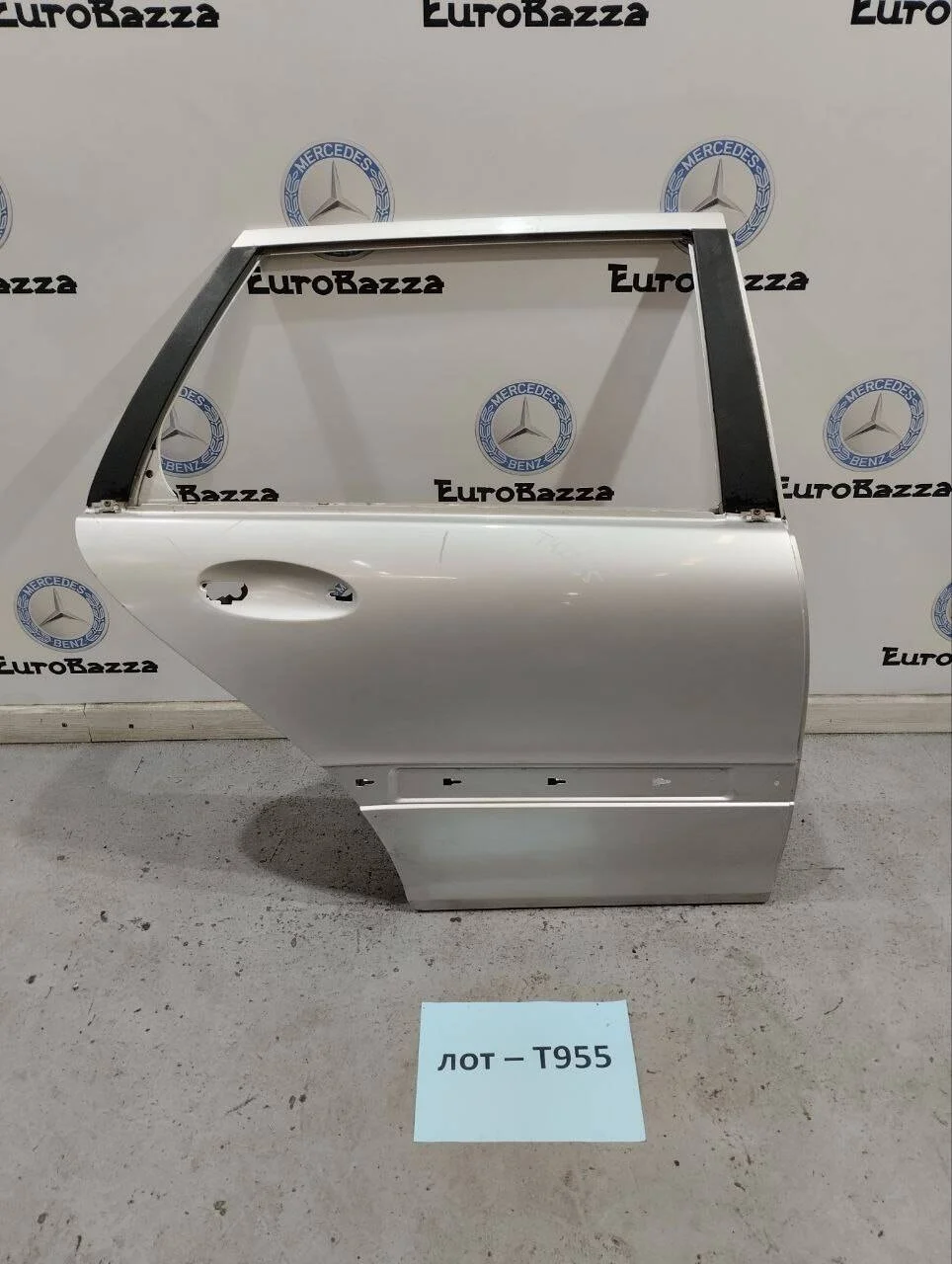 Дверь задняя правая Mercedes W203 Wagon