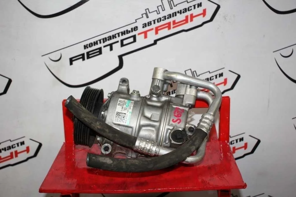 КОМПРЕССОР КОНДИЦИОНЕРА AUDI VOLKSWAGEN SEAT SKODA 5K0820803C