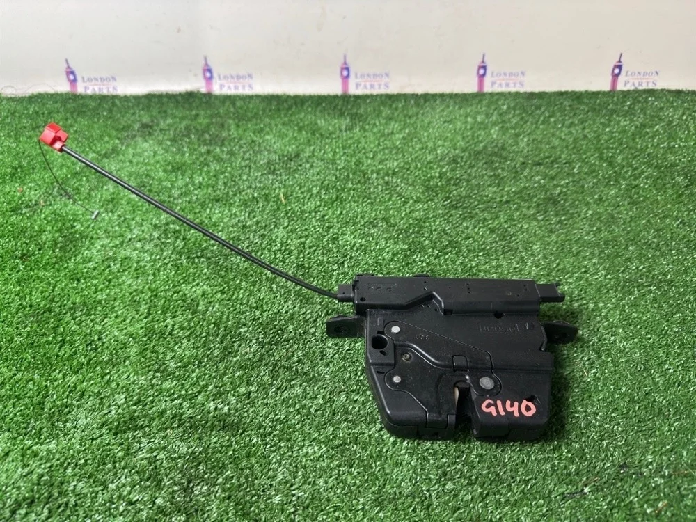 Замок багажника BMW F10