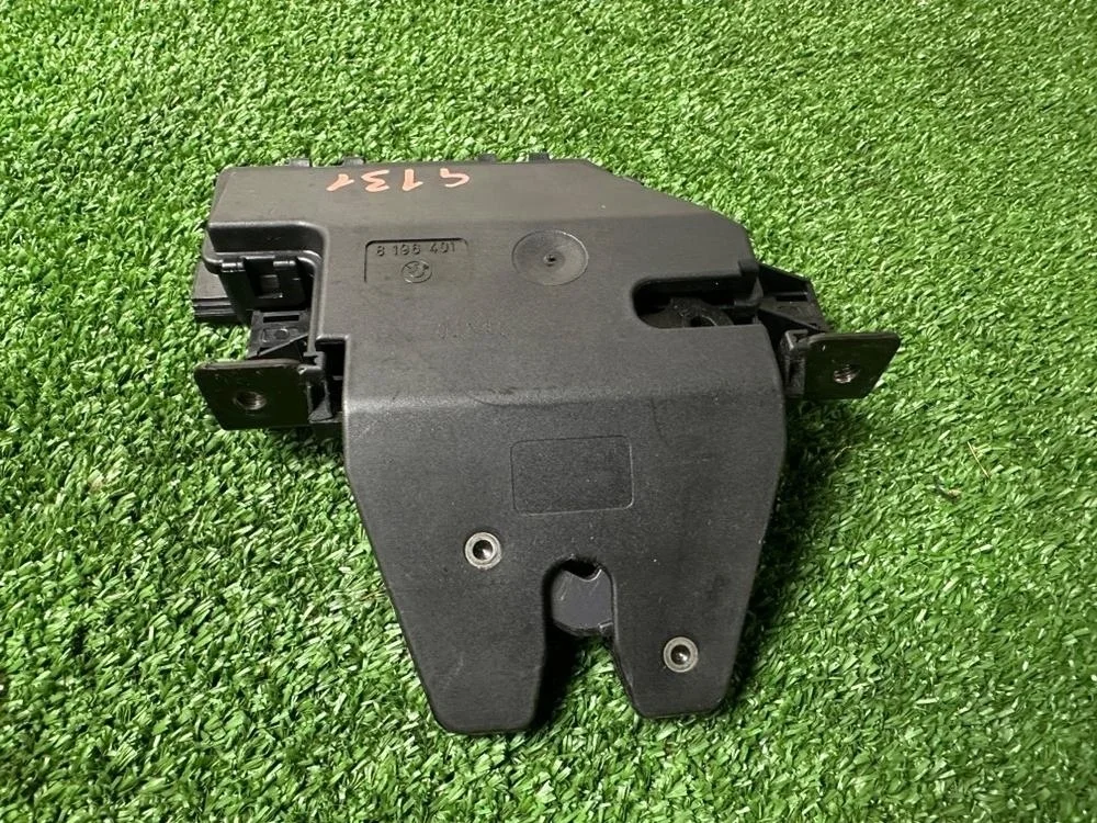 Замок багажника BMW M3 E46