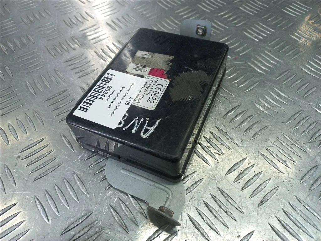 Блок управления Hyundai TUCSON I (2004—2015)