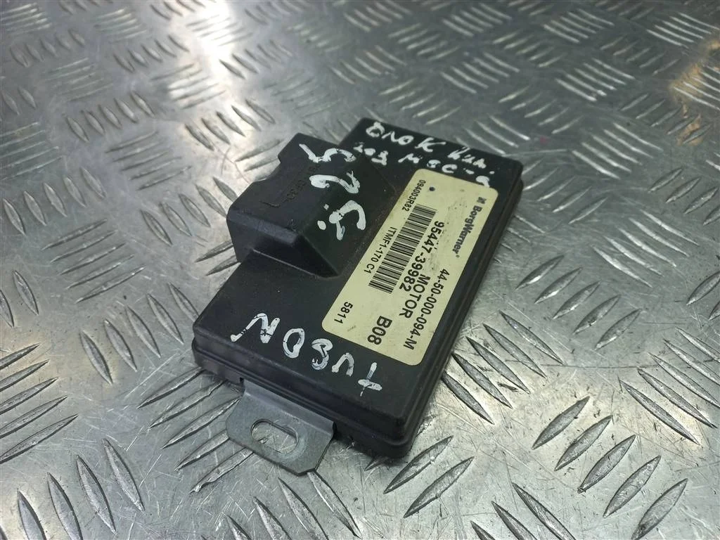 Блок управления Hyundai TUCSON I (2004—2015)