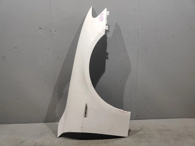 Крыло BMW 7 E65