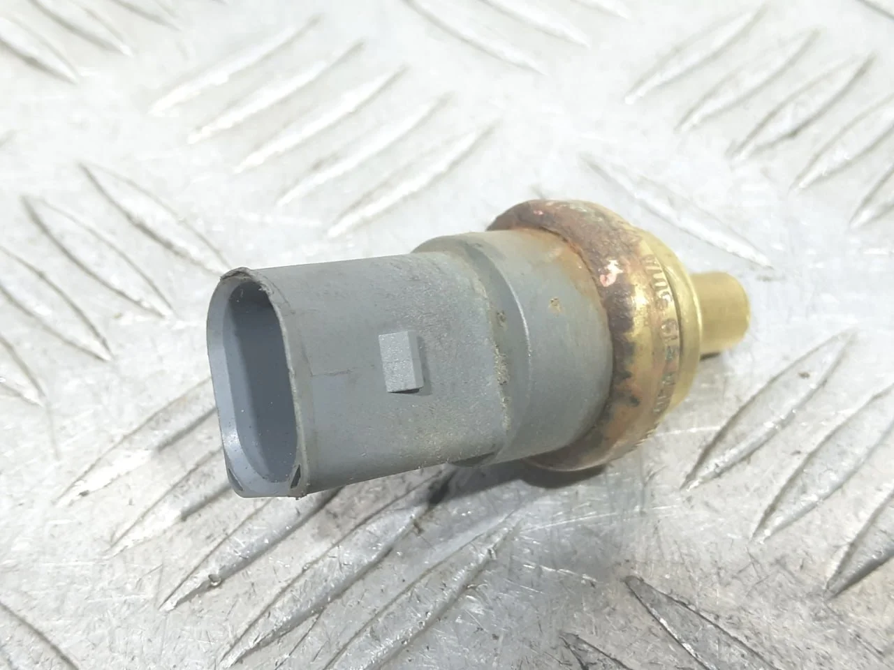 [Б/У] Датчик температуры охлаждающей жидкости [Код: 00532629 ]