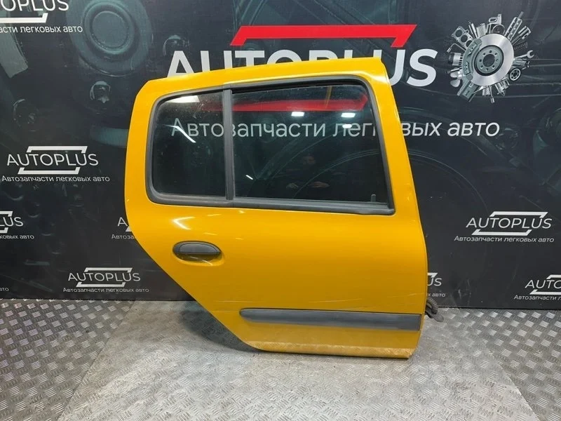 Дверь Renault Clio 2002 7751476192 СЕДАН 1.4 K7JA700, задняя правая