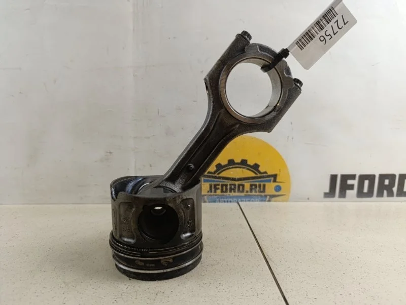 Поршень Kia Sorento 2012 XM