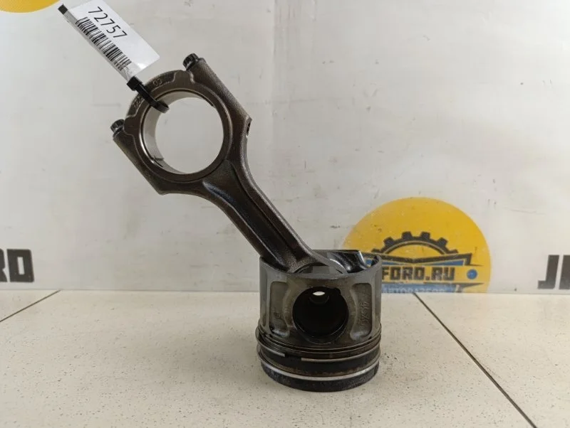 Поршень Kia Sorento 2012 XM