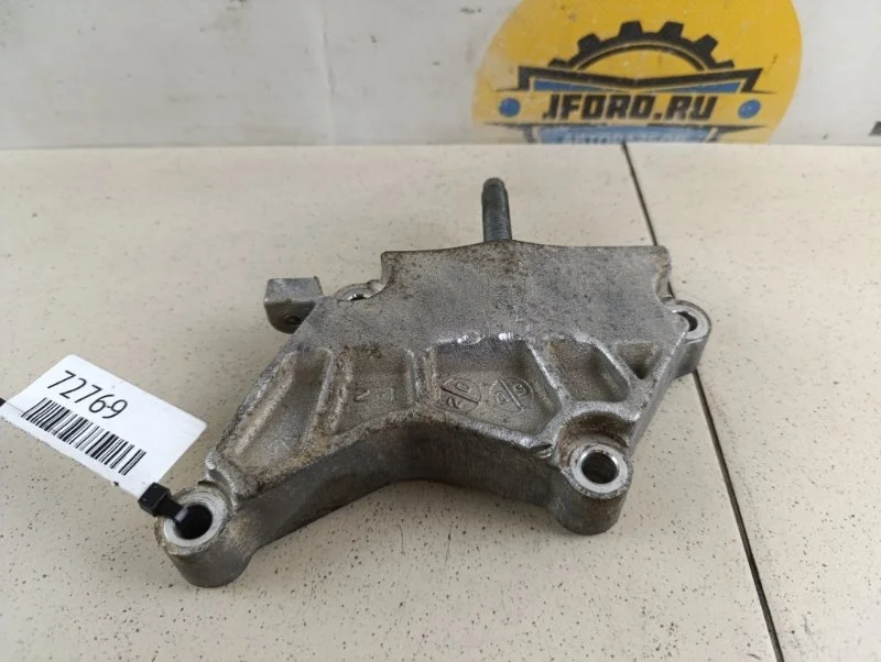 Кронштейн двигателя Kia Sorento 2012 XM