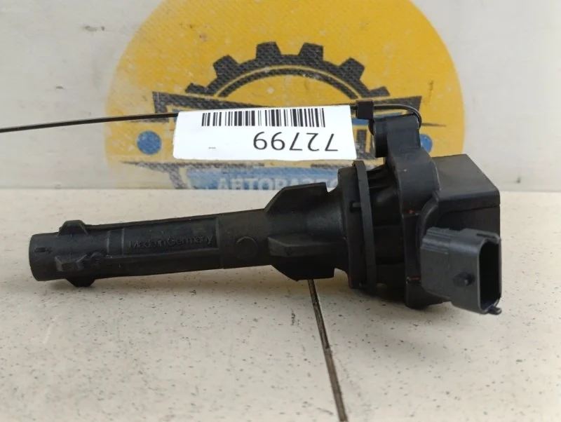 Катушка зажигания Toyota Corolla 2001 ZZE120