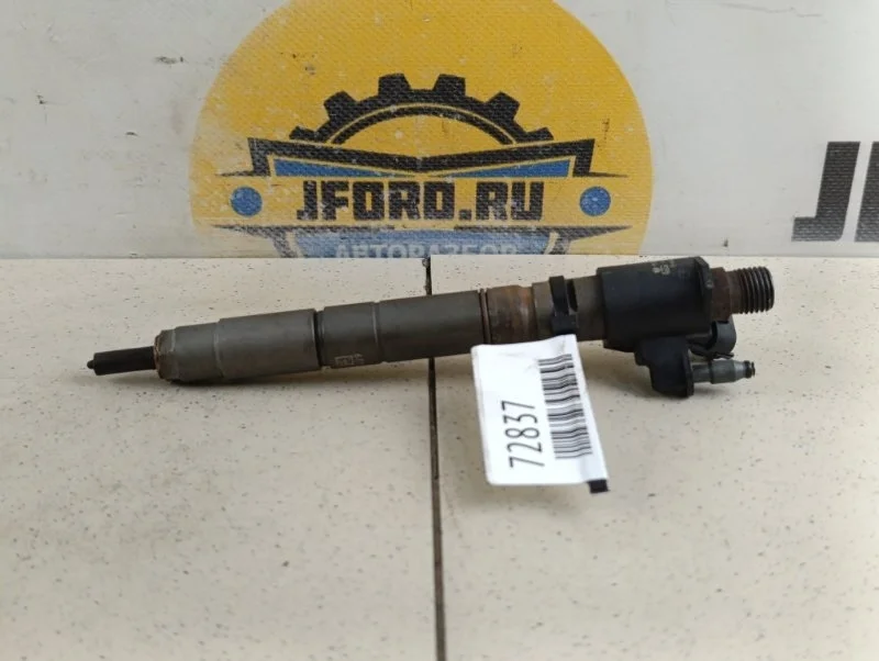 Форсунка топливная Volvo S60 2011 Y20