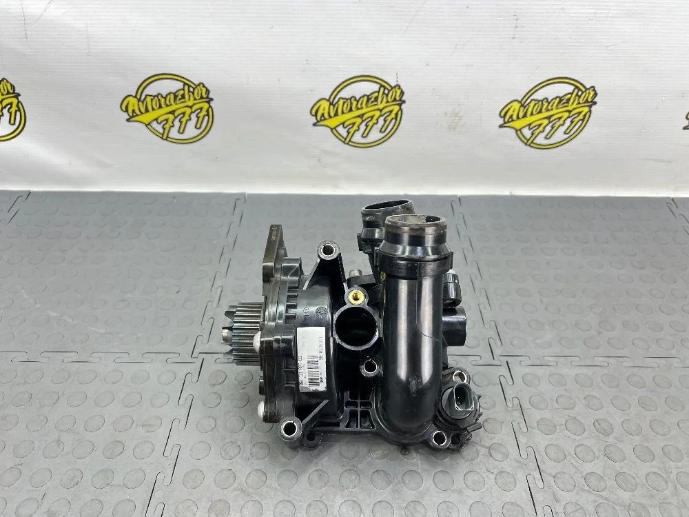 Насос водяной (помпа) Audi Q3 I (2011—2014)