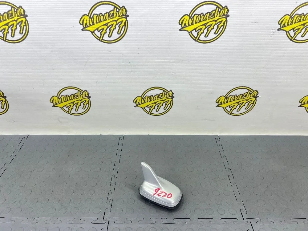 Антенна на крышу Audi A4 B8 рестайлинг (2011—2015)