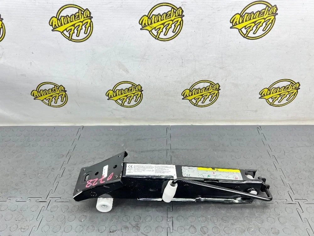 Домкрат Audi A6 C7 рестайлинг (2014—2018)