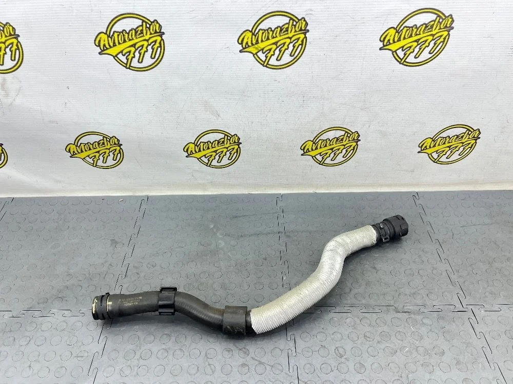 Патрубок системы охлаждения Volkswagen Passat CC B6 рестайлинг (2012—2017)