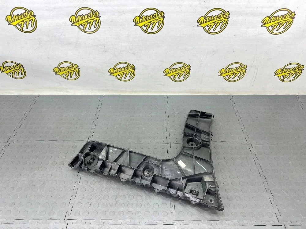 Кронштейн заднего бампера левый Audi A6 C7 (2011—2014)