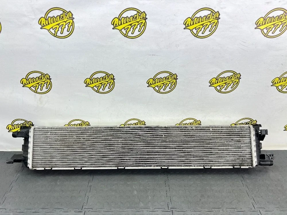 Радиатор дополнительный системы охлаждения Audi A6 C7 (2011—2014)