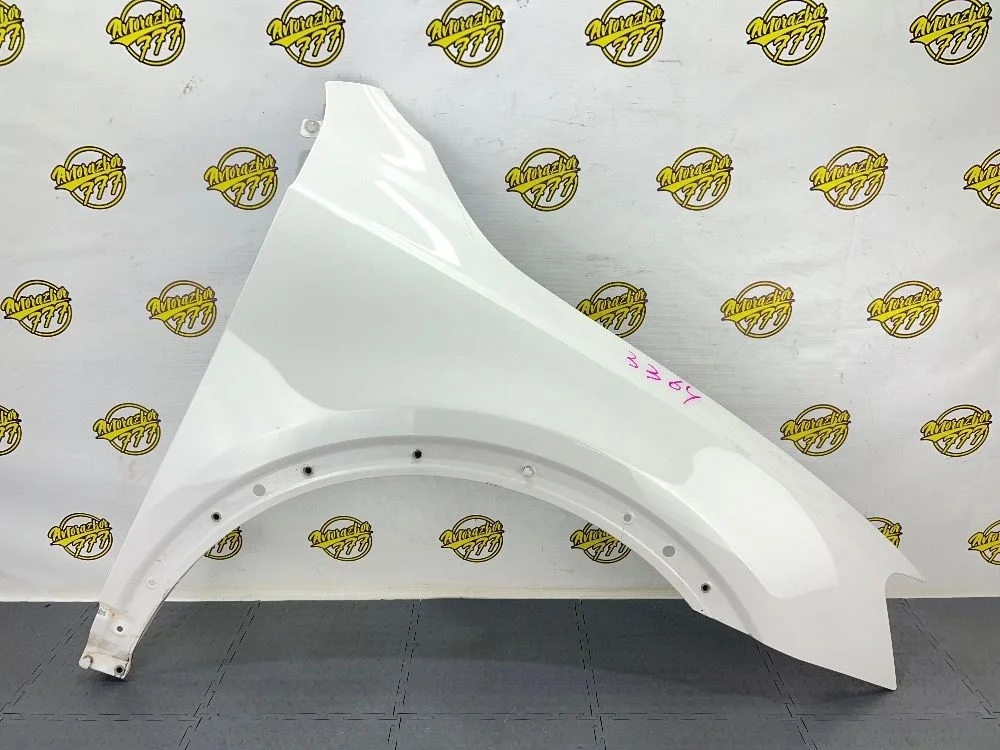 Крыло переднее правое Audi Q3 I (2011—2014)