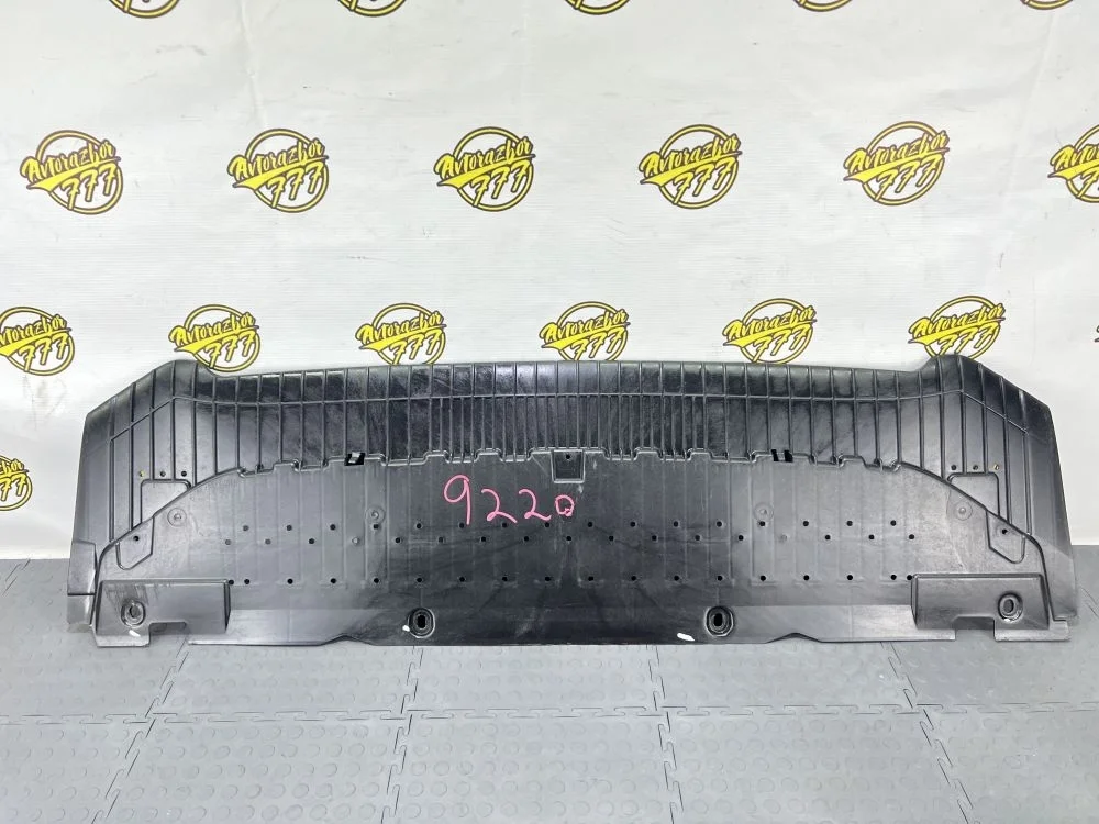 Пыльник бампера переднего Audi A4 B8 рестайлинг (2011—2015)