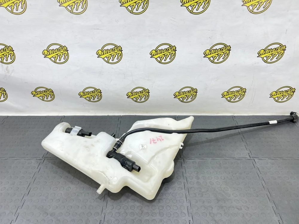 Бачок омывателя лобового стекла Audi A4 B8 рестайлинг (2011—2015)