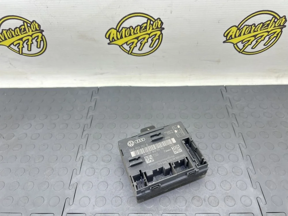 Блок управления дверью Audi A4 B8 (2007—2012)