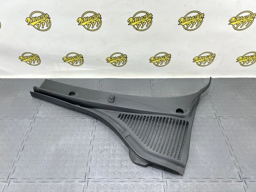 жабо Skoda Octavia III (2013—2017)