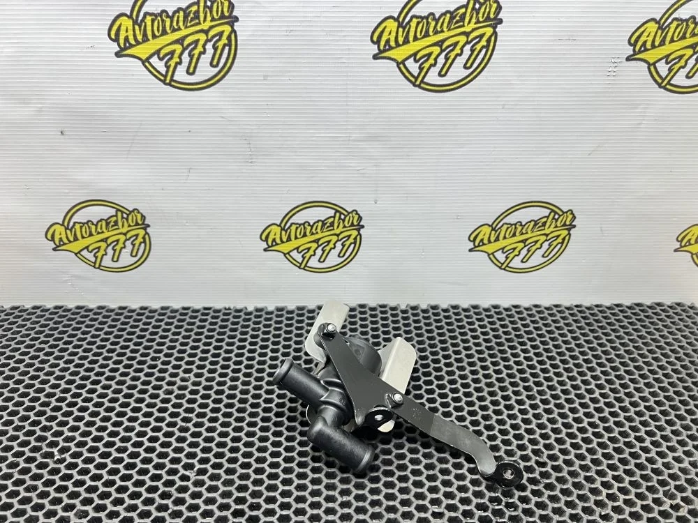 насос системы охлаждения Audi A6 C7 (2011—2014)