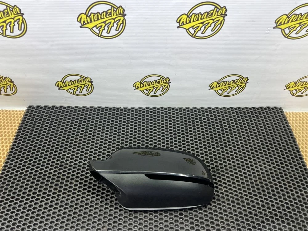 Корпус зеркала левого Audi A4 B8 рестайлинг (2011—2015)