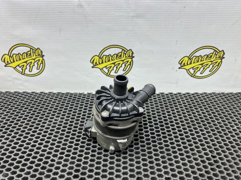 насос системы охлаждения Audi S4 B8 (2008—2011)