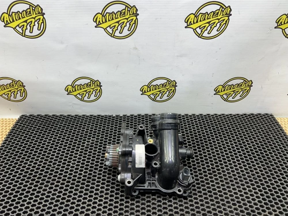 Насос водяной (помпа) Audi A4 B8 (2007—2012)