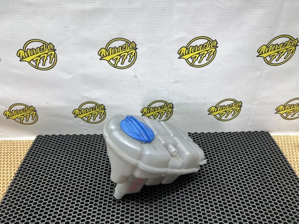 Бачок расширительный Audi A6 C7 (2011—2014)