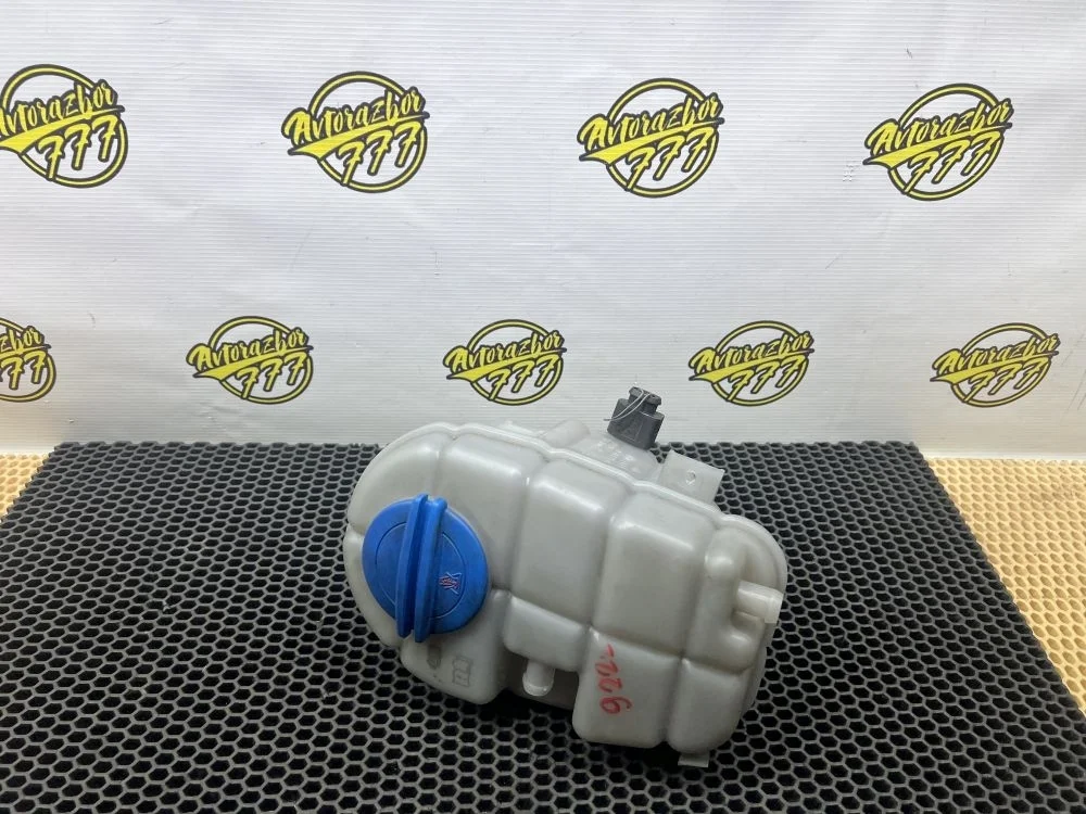 Бачок расширительный Audi A6 C7 (2011—2014)