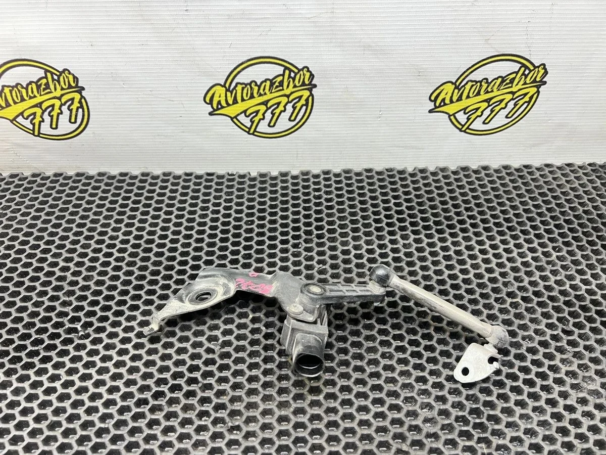 Датчик регулировки дорож. просвета Audi A4 B8 рестайлинг (2011—2015)