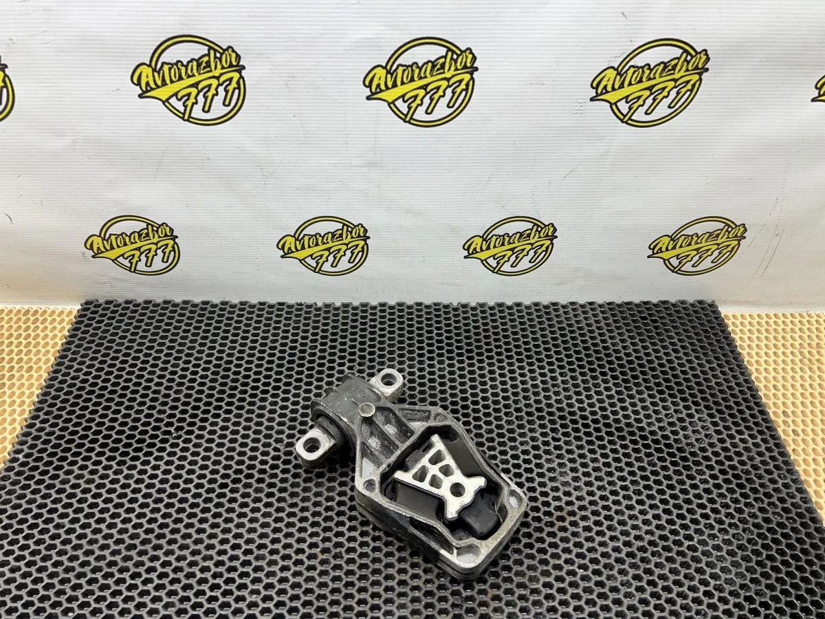 Подушка двигателя Mercedes-Benz B-класс W246 (2011—2014)