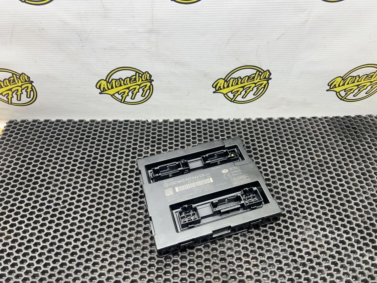 Блок комфорта Audi S4 B8 (2008—2011)