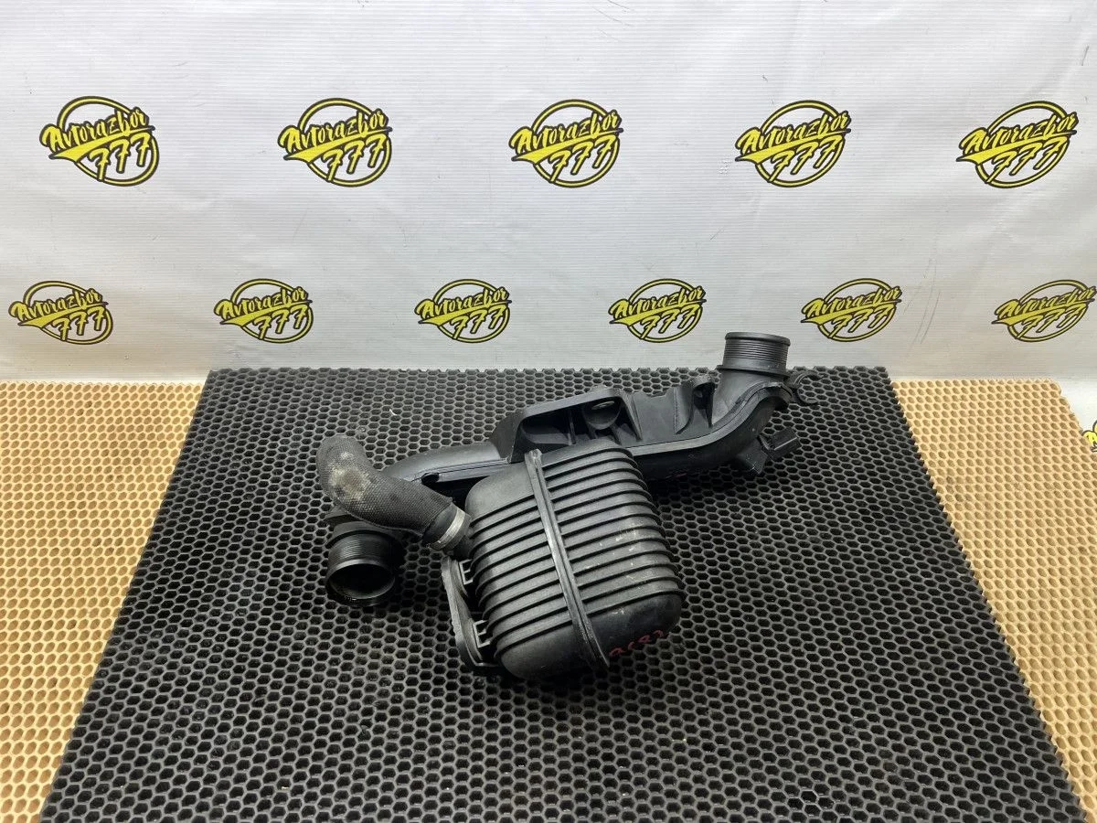 Патрубок интеркулера Audi A4 B8 рестайлинг (2011—2015)