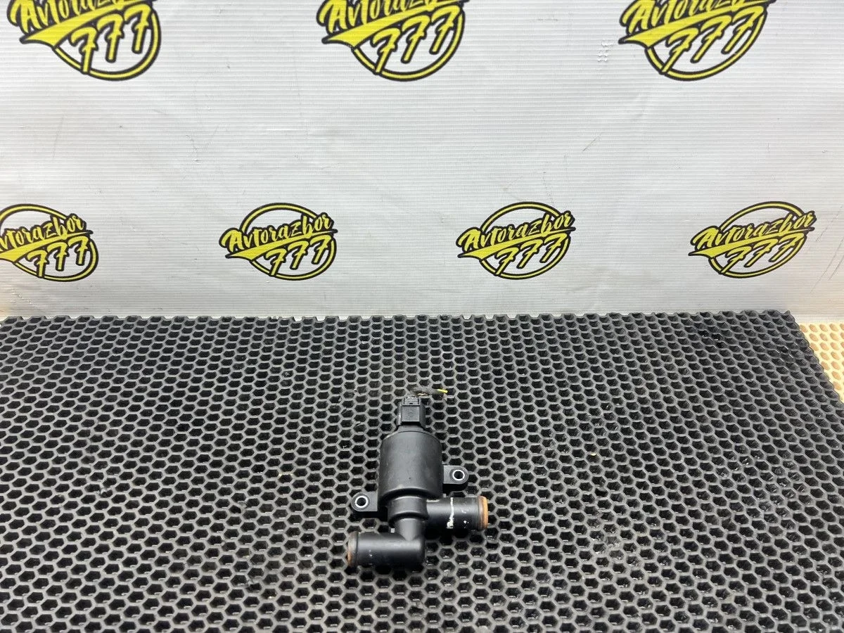 Клапан отопителя Audi A4 B8 рестайлинг (2011—2015)