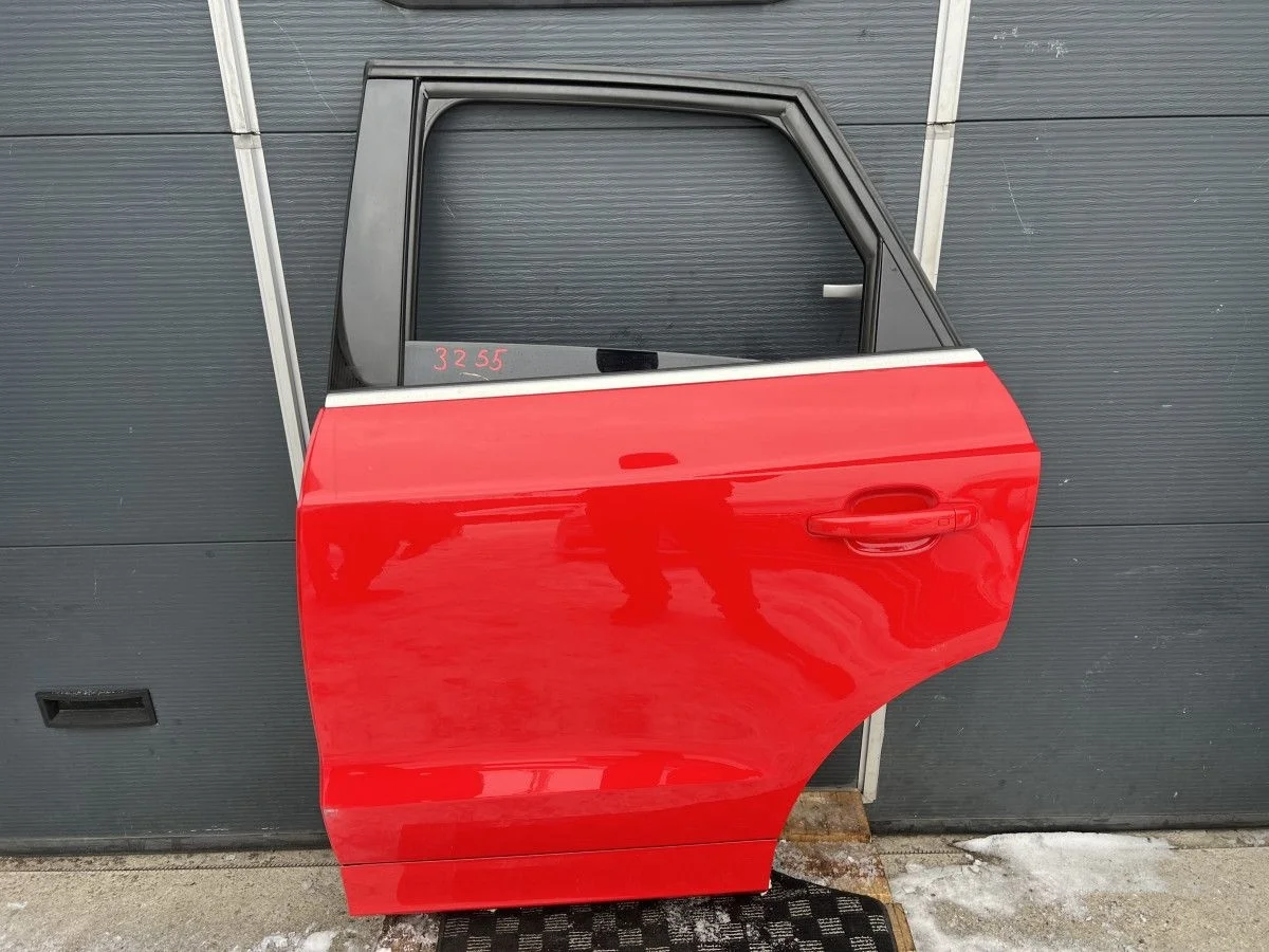 Дверь задняя левая Audi Q3 I (2011—2014)