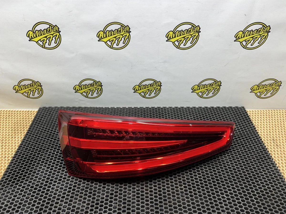 Фонарь задний левый Audi Q3 I (2011—2014)