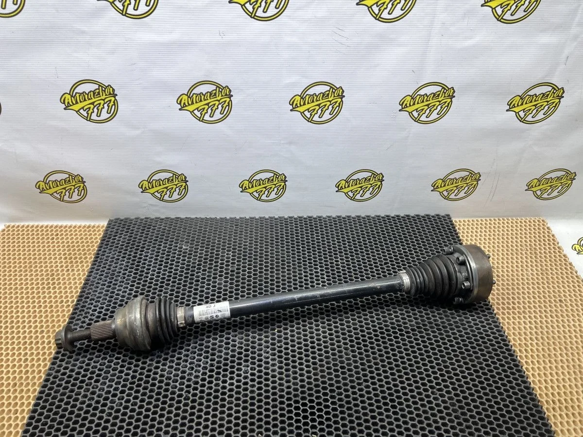 Вал привода Volkswagen Tiguan I рестайлинг (2011—2019)