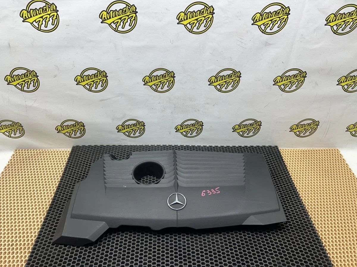 Накладка декоративная на двигатель Mercedes-Benz B-класс W246 (2011—2014)