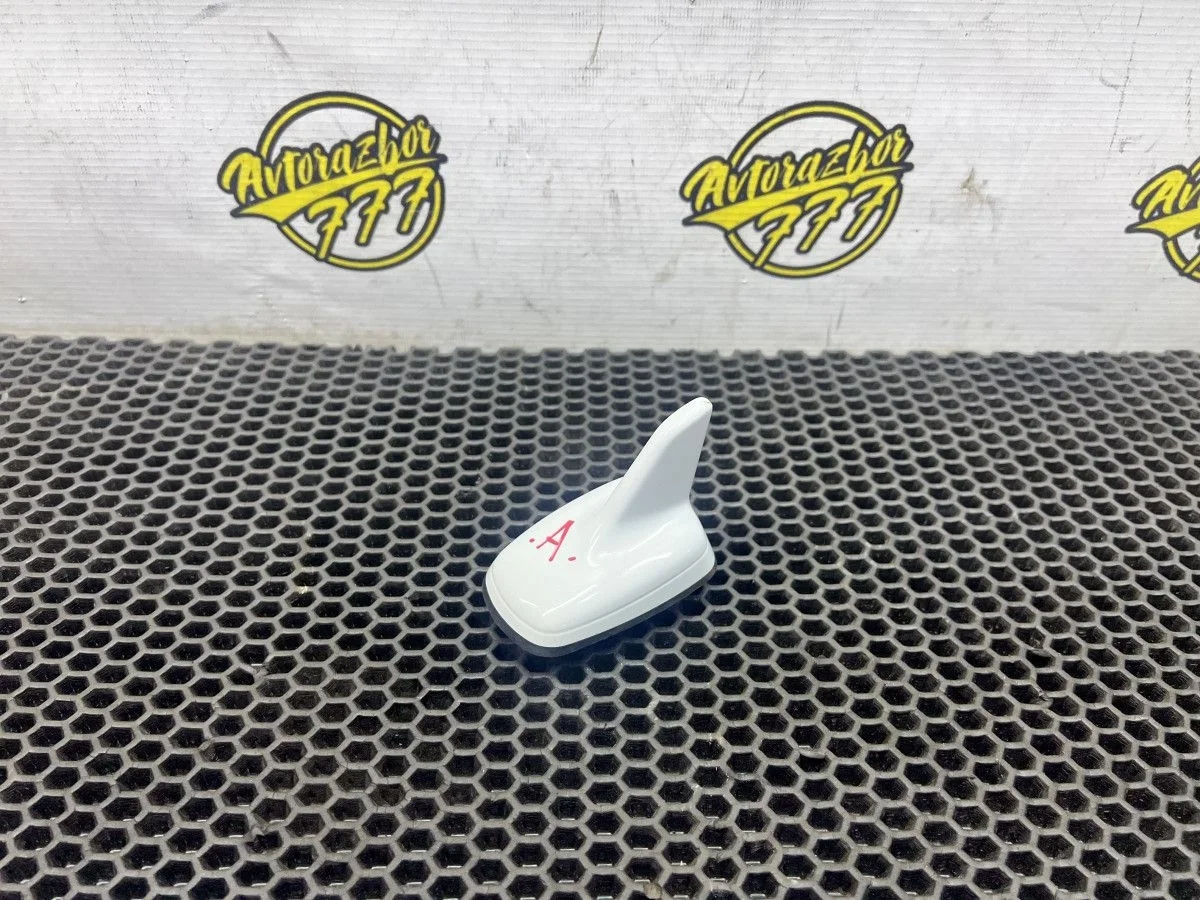 Антенна Audi A6 C7 (2011—2014)