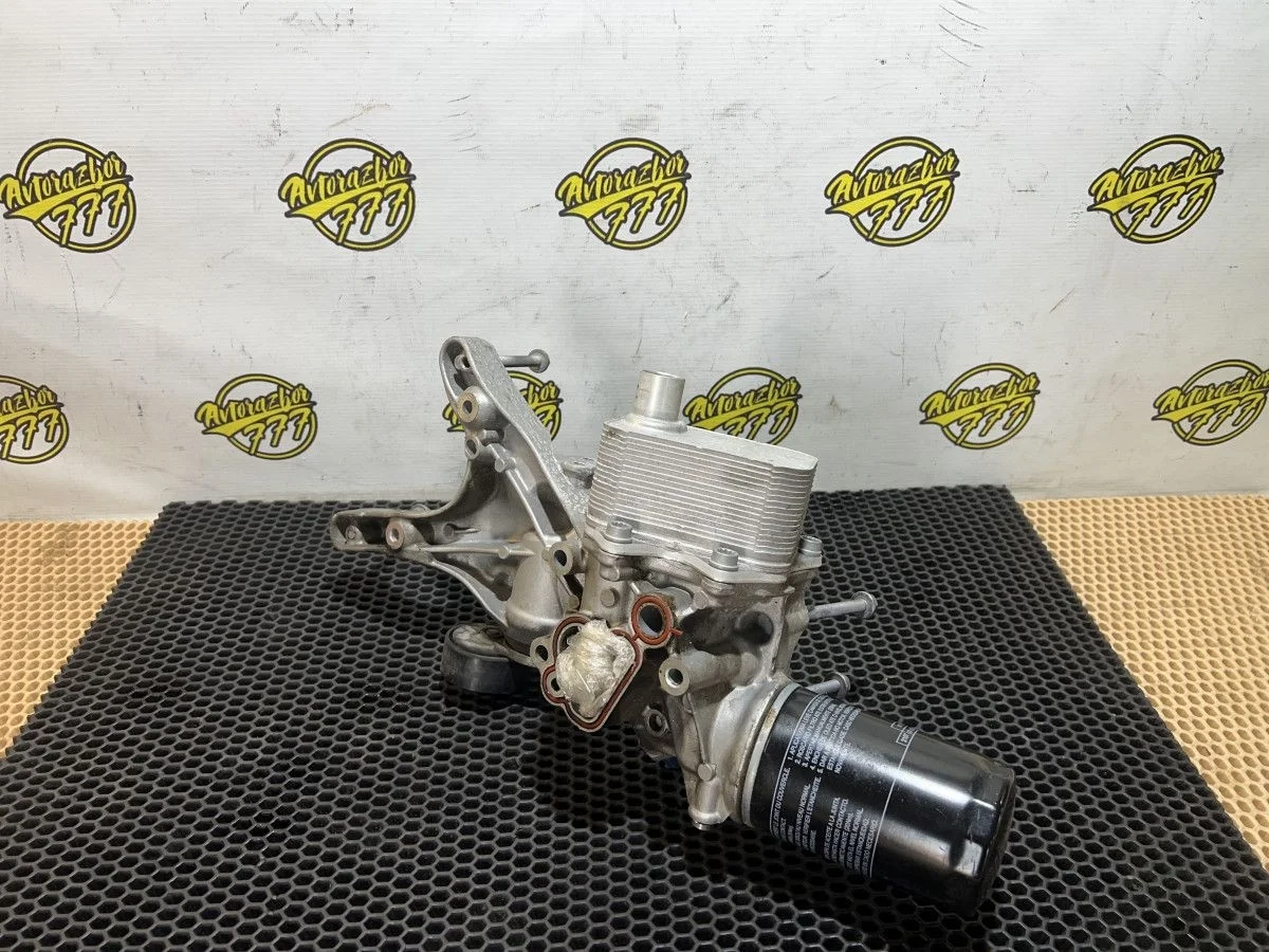 Корпус масляного фильтра Audi A4 B8 рестайлинг (2011—2015)