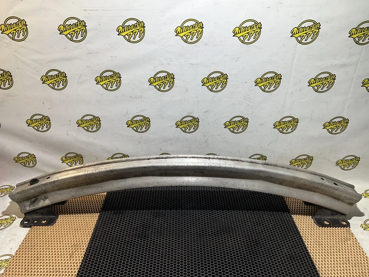 Усилитель заднего бампера Audi Q7 4L рестайлинг (2009—2015)